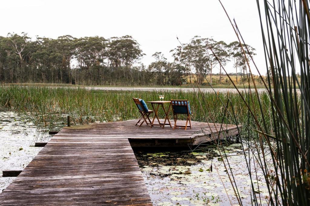 Lake Russell Retreat エメラルド・ビーチ エクステリア 写真