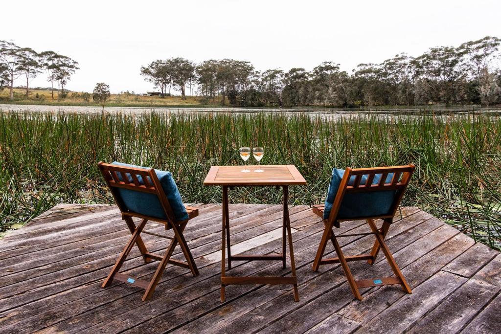 Lake Russell Retreat エメラルド・ビーチ エクステリア 写真